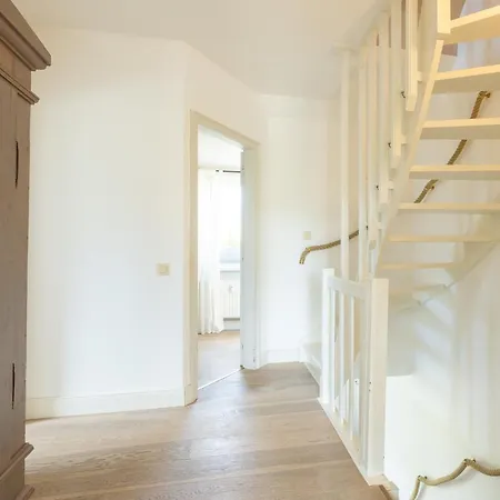 Lena 2 Apartmán *